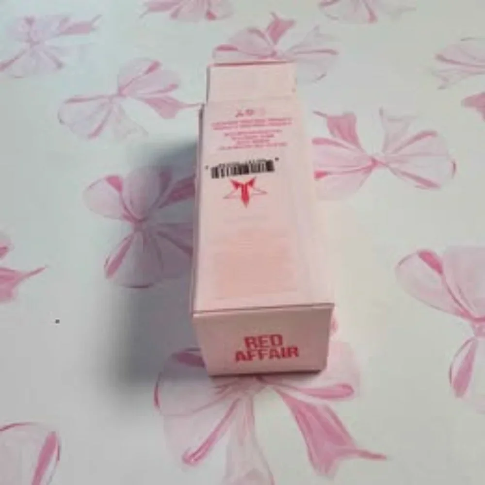 Jeffree Star Cosmetics Velvet Trap - Red Affair